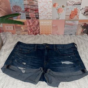 These are super cute and breathable shorts that are perfect for any occasion✨